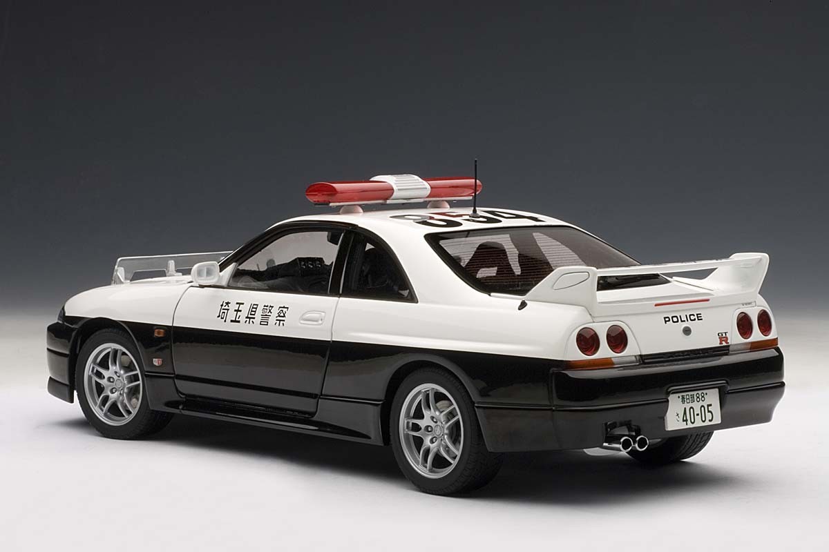 Nissan skyline police edition