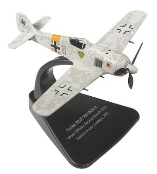 Fw 190A-4 Unteroffizier Helmut Brandt, JG 54, Eastern Front, 1943 Scale 1:72 Die Cast Model AC012 