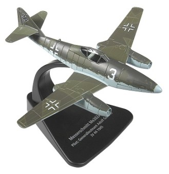 Me 262A Generalleutnant Adolf Galland, JV 44, 1945 Scale 1:72 Die Cast Model AC007 
