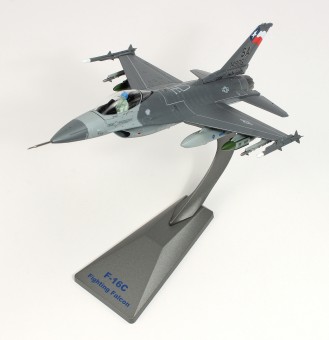 F-16C Fighting Falcon AF1-00006 by Air Force 1 Models Scale 1:72 "87-0339," "Lone Star Gunfighters", Lackland AFB