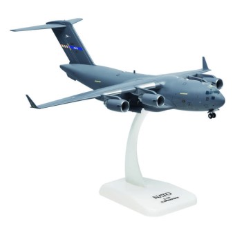 Nato C-17 1/200 Hogan scale model 