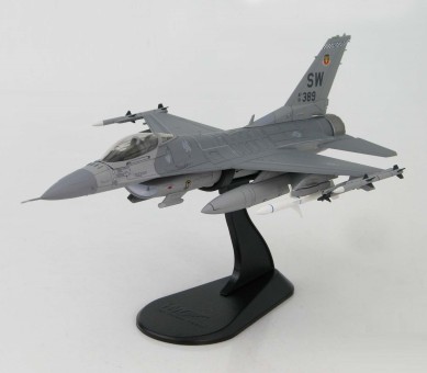 Hobby Master Die Cast model, Air Power series Aviano AB F-16CJ