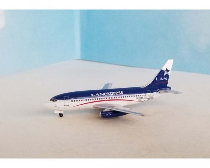 LAN Express Boeing 737-200 CC-CSH Aero Classics AC411060 Scale 1