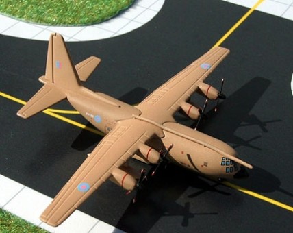 Rare Last One! RAF C-130K Lockheed Hercules with refueling probe Reg# XVI96  GMUSA008 scale 1:400