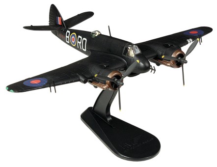 HOBBY MASTER BRISTOL Beaufighter MK.VI No 272 SQN Malte 1942 HA2308 EUR