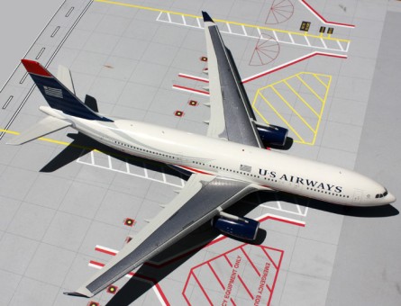 US Airways Airbus A330-200  G2USA304 N279AY   Scale:1:200