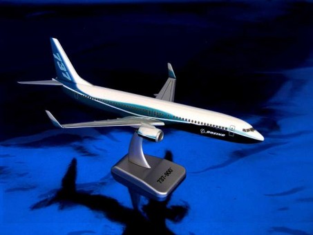 Boeing 737-900W New Livery