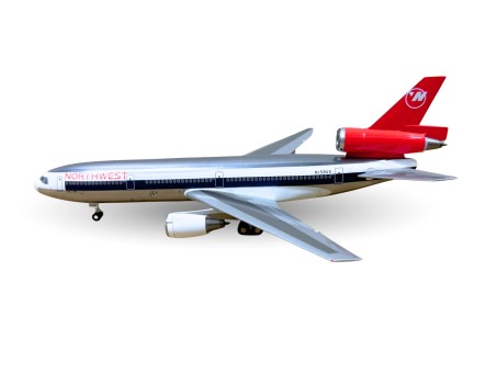 Northwest Airlines McDonnell Douglas DC-10-40 Reg: N158US B-104-NW-158P InFlight Models 1:200