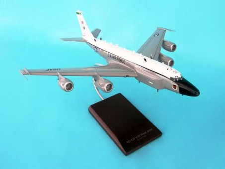 The Boeing RC-135  USAF 1:100 Scale