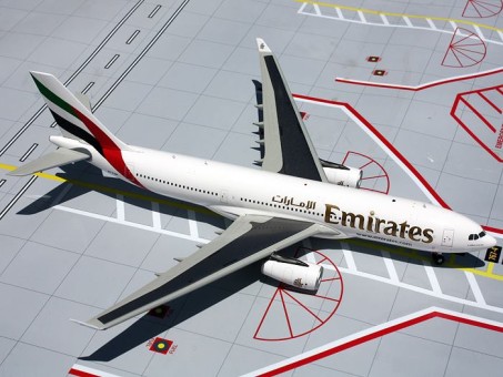 gemini die-cast scale model G2UAE371 1-200 Emirates A330-200 A6-EKR eztoys.com 