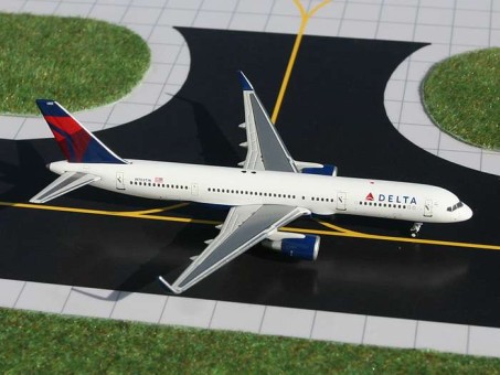 Rare: Delta Airlines B757-200 (W) GJDAL884  1/400