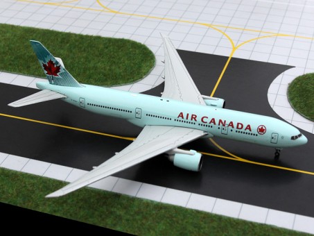 Air Canada B777-200LR