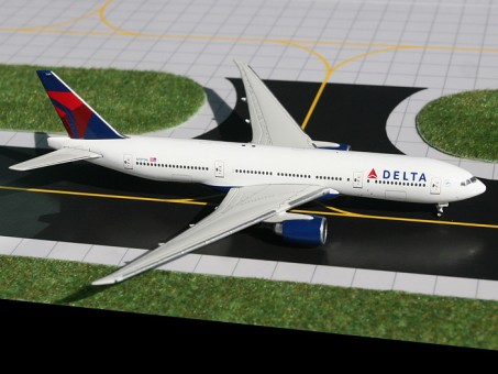 Delta  Airlines Boeing 777-200LR N703DN 1:400