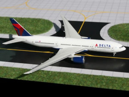 Delta 777-200LR Reg# N701DN Gemini Jets GJDAL777 Die Cast Scale 1:400