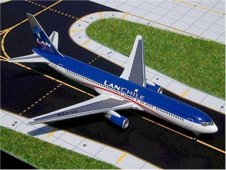 Lan Chile B767-300 Reg# CC-CZW Gemini GJLAN228 scale 1:400 