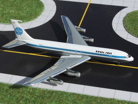 Pan Am Boeing 707-320B/C N492PA