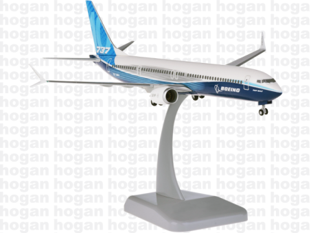 Boeing House 737max10 with stand and gears HG11243G 1:200 ezToys - Models and