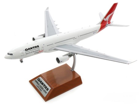 Qantas CityFlyer A330-200 Reg# VH-EBA "Cradle Mountain"IF332QFA0617 1:200