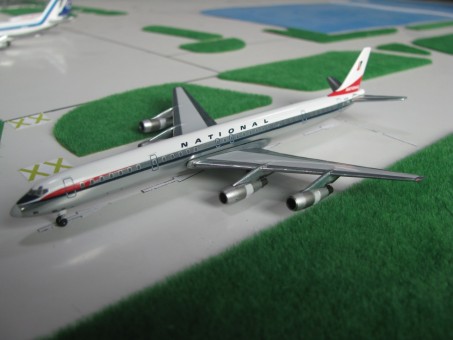 National airlines DC-8-61 Old Colors N45090 Scale 1:400