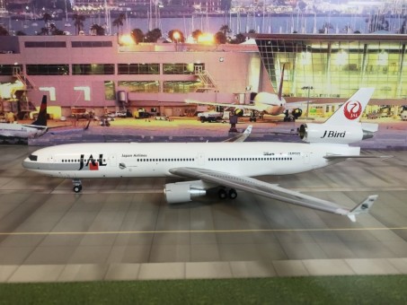 JAL Japan Airlines MD-11 "J Bird" registration JA8589  with stand JC Wings JC2JAL020 scale 1:200