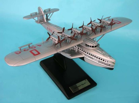 Dornier DO-X Flying Boat by Executive Series 1:100