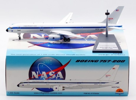 NASA Boeing 757-200 N557NA with stand InFlight IF757NASA scale 1:200