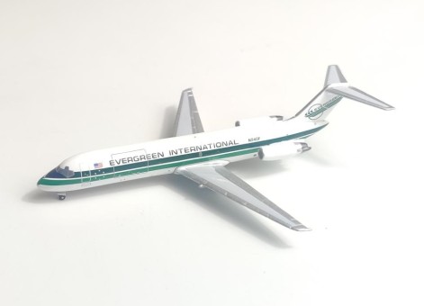 Evergreen International Douglas DC-9-32F N940F Aero Classics AC411143 Die-Cast Scale 1:400