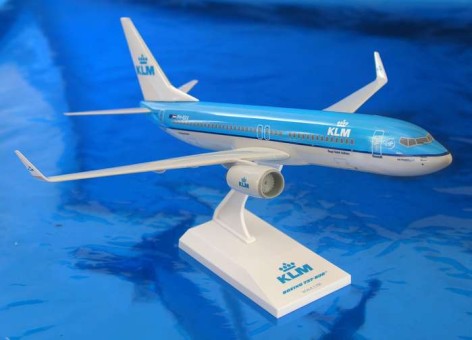 KLM B737-800