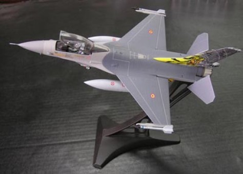 F-16C Fighting Falcon No. 31 Squadron, Belgian Air Force  Scale 1:72 Die Cast Model WTY72010-01 