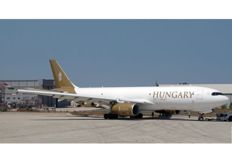 Hungary Air Cargo Airbus A330-200F HA-LHU JCWings LH4GOH268 scale 1:400 