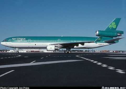 Aer Lingus MD-11 McDonnell Douglas JCWings N272WA w/Antenna JC4EIN046 Scale 1:400
