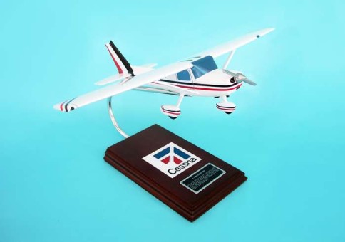 Cessna C-150/152 by Executive Models Scale 1:24
