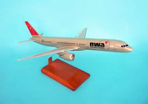 Northwest B757-200 New Livery