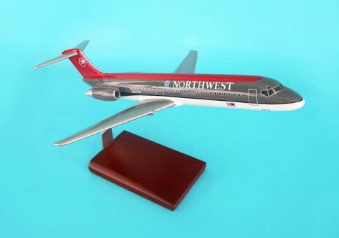 Northwest DC-9-30