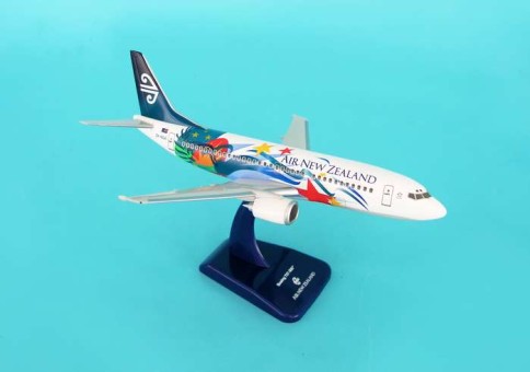 Air New Zealand 737-300 W/GEAR Millenium Livery