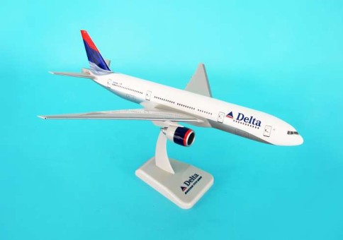 Delta 777-200 W/GEAR 2000-2006 Livery