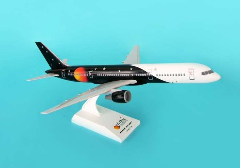 Titan Airways 757-200