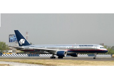 Aeromexico Boeing 757-200 N301AM JC Wings LH2AMX330 scale 1:200