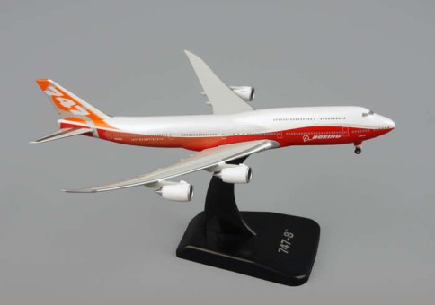Boeing 747-8 Rollout Livery w/Stand Inflight