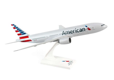  American 777-200 plastic stand, no gears SKR747 1:200 