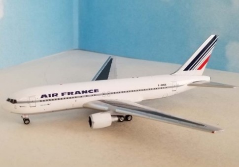 Air France Boeing 767-200 F-GHGE AeroClassics AC419969 scale 1:400