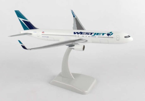 WestJet New Livery Boeing 767-300 W/Gear Reg# C-FOGJ Hogan HG10178G Scale 1:200 