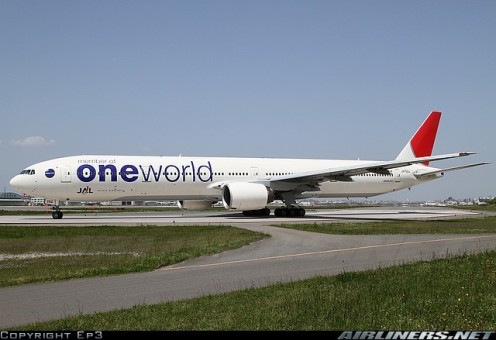 JAL OneWorld AllianceBoeing B777-300 Reg# JA752J Limited! JFI-777-3-003 JFOX Scale 1:200