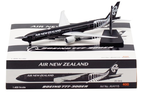 Air New Zealand Boeing 777-319ER  ZK-OKQ with stand Aviation400 AV4115 scale 1:400