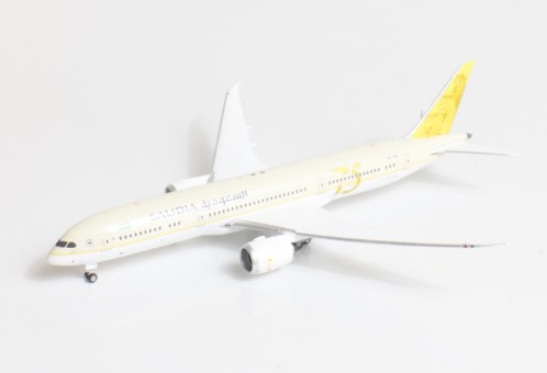 Saudi Ariabian Boeing 787-9 Dreamliner HZ-ARE Saudia Phoenix 04422 scale 1:400