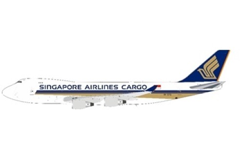 Singapore Airlines Cargo Boeing 747-412F-SCD 9V-SFQ with stand B-Models /  Inflight WB-747-4-059 scale 1:200