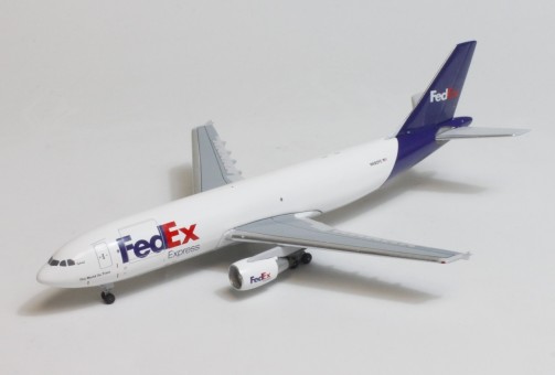 FedEx Airbus A300-600F N692FE AeroClassics AC419961 Scale 1:400
