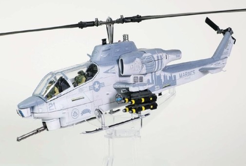 Bell AH-1W “Whiskey Cobra” Squadron 167 9/11 tribute Camp Bastion Afghanistan December 2012 Force of Valor FOV-820004A-2 scale 1:48
