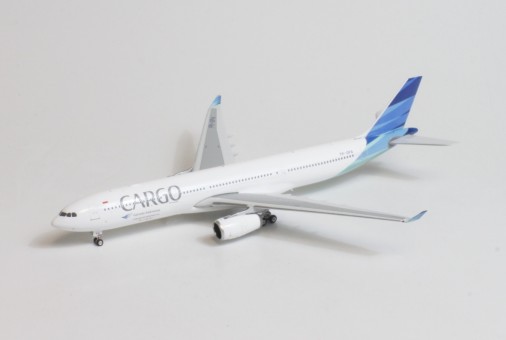 Garuda Indonesia Cargo Airbus A330-300 PK-GPA die-cast Phoenix 11697 scale 1:400