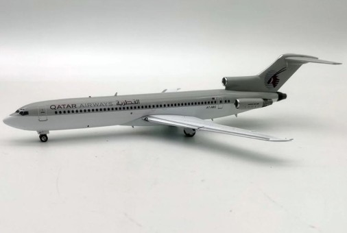 Qatar Airways Boeing 727-2M7/Adv A7-ABC With Stand InFlight200 IF722QT1222 Scale 1:200